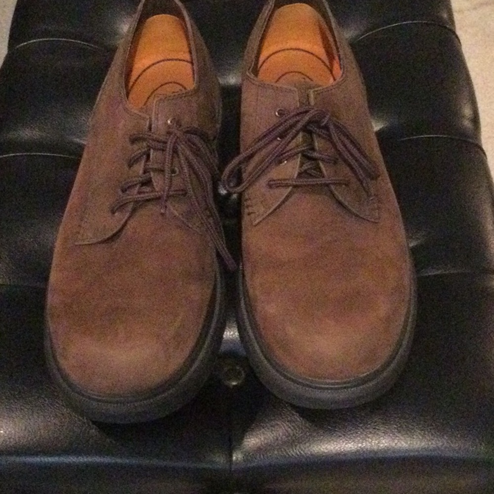 Brown leather men’s shoes casual amazing shape
